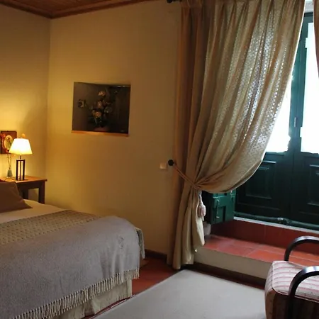 Casa De Santa Ana Da Beira Bed & Breakfast Seia
