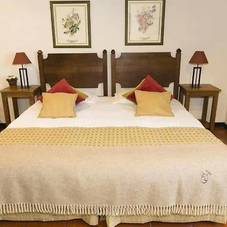 Bed & Breakfast Casa De Santa Ana Da Beira Seia