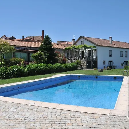 Casa De Santa Ana Da Beira Bed & Breakfast 3*