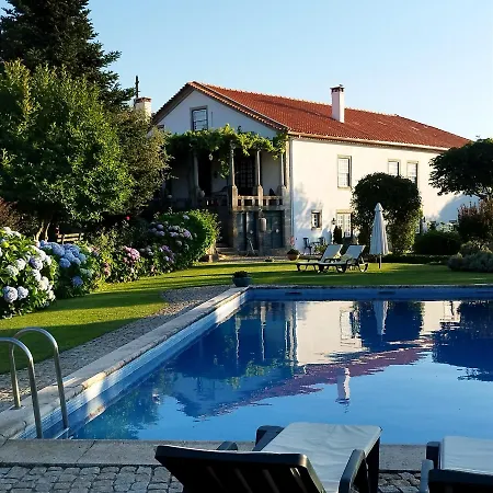 Casa De Santa Ana Da Beira Bed & Breakfast 3*