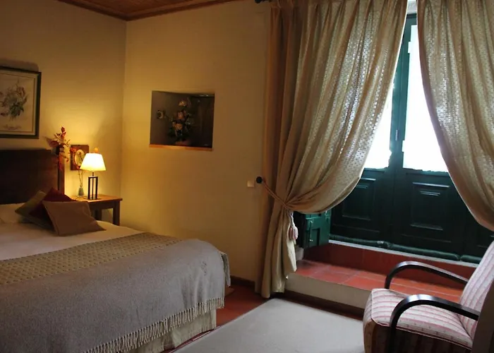 Casa De Santa Ana Da Beira Bed & Breakfast Seia