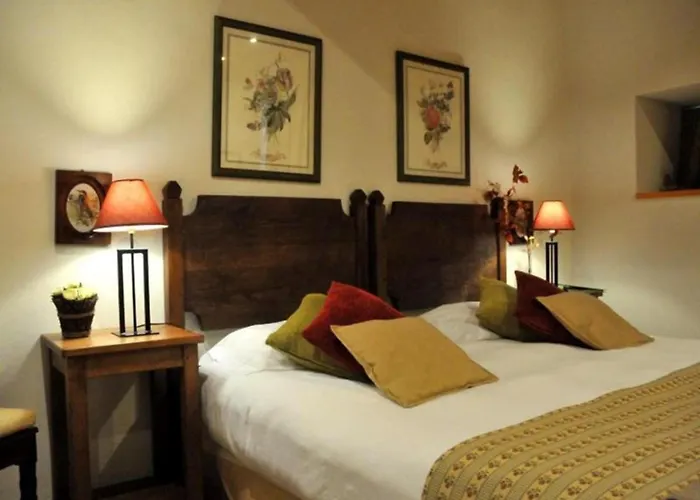 Alojamento de Acomodação e Pequeno-almoço Casa De Santa Ana Da Beira 3*