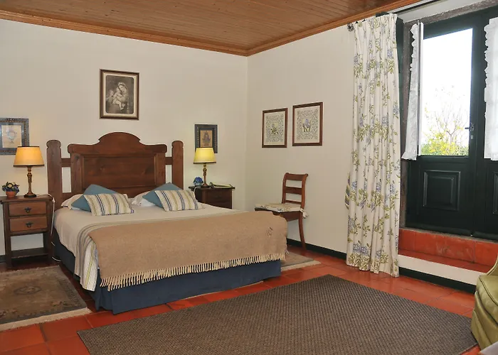Bed and Breakfast Casa De Santa Ana Da Beira Seia