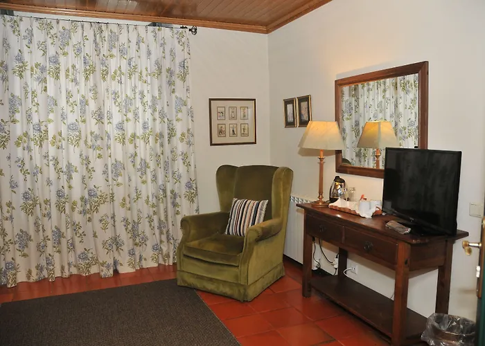 Alojamento de Acomodação e Pequeno-almoço Casa De Santa Ana Da Beira Seia